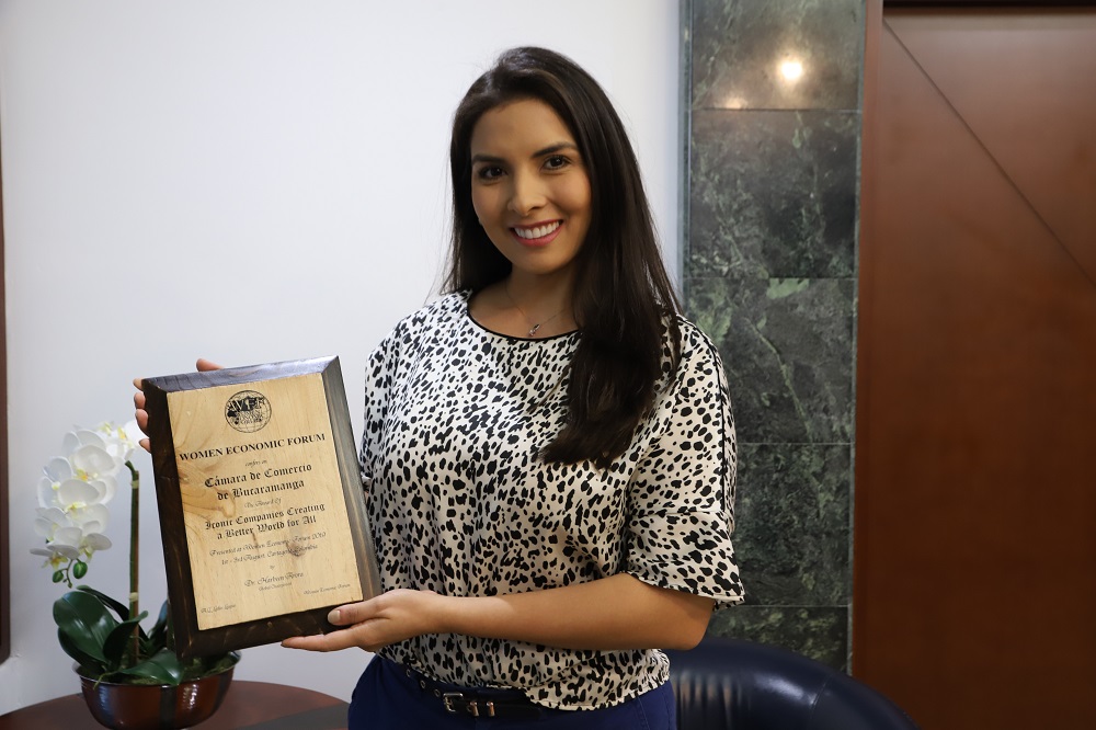 La CCB fue galardonada en el Women Economic Forum