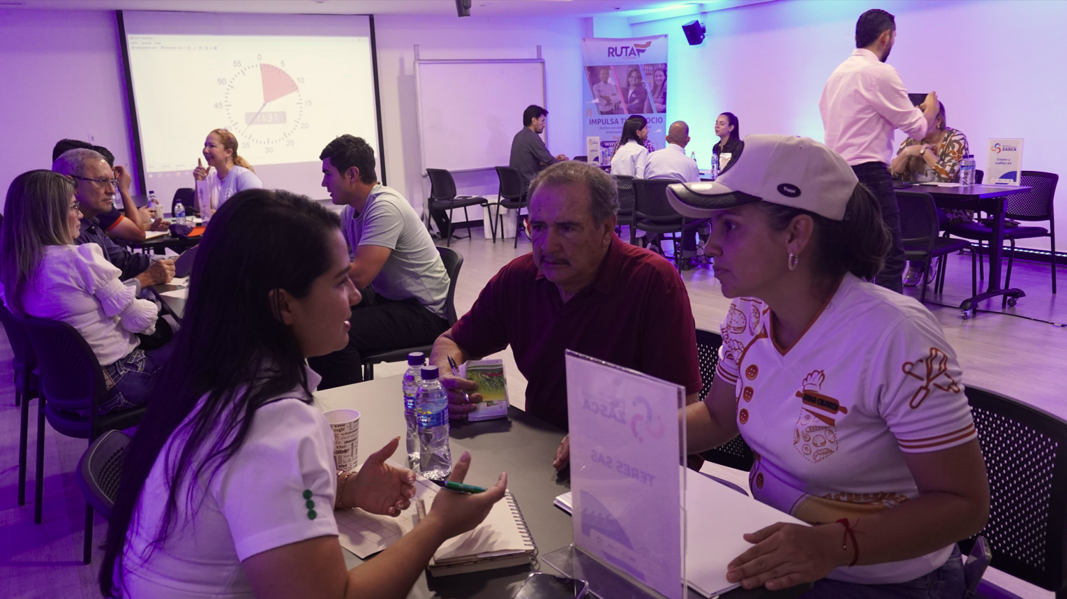 La rueda de negocios Zasca Frutas superó expectativas: $269 millones en compras pactadas y proyección de $3.238 millones para el 2025 